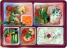 魚＆肉料理弁当￥2,000